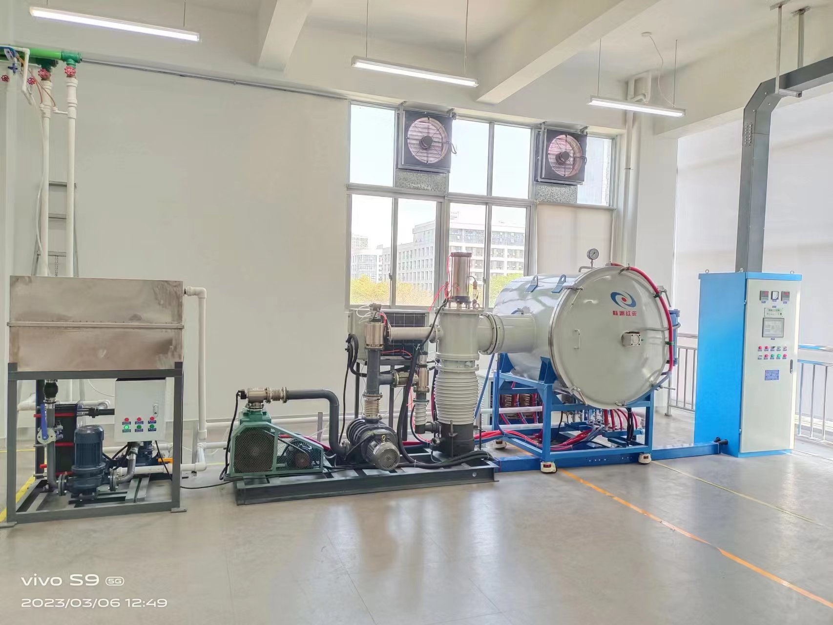 真空燒結(jié)爐的真空泵維護指南